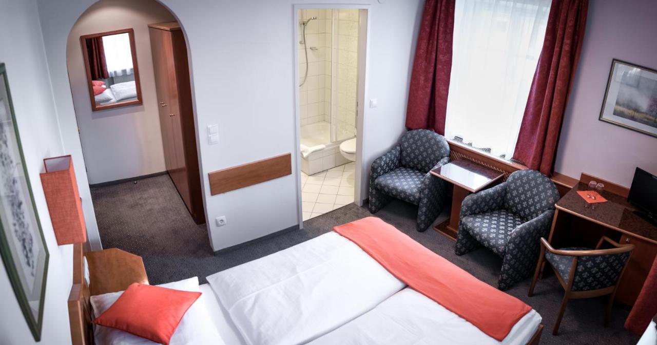 Doktorschlossl Hotel Salzburg Bagian luar foto