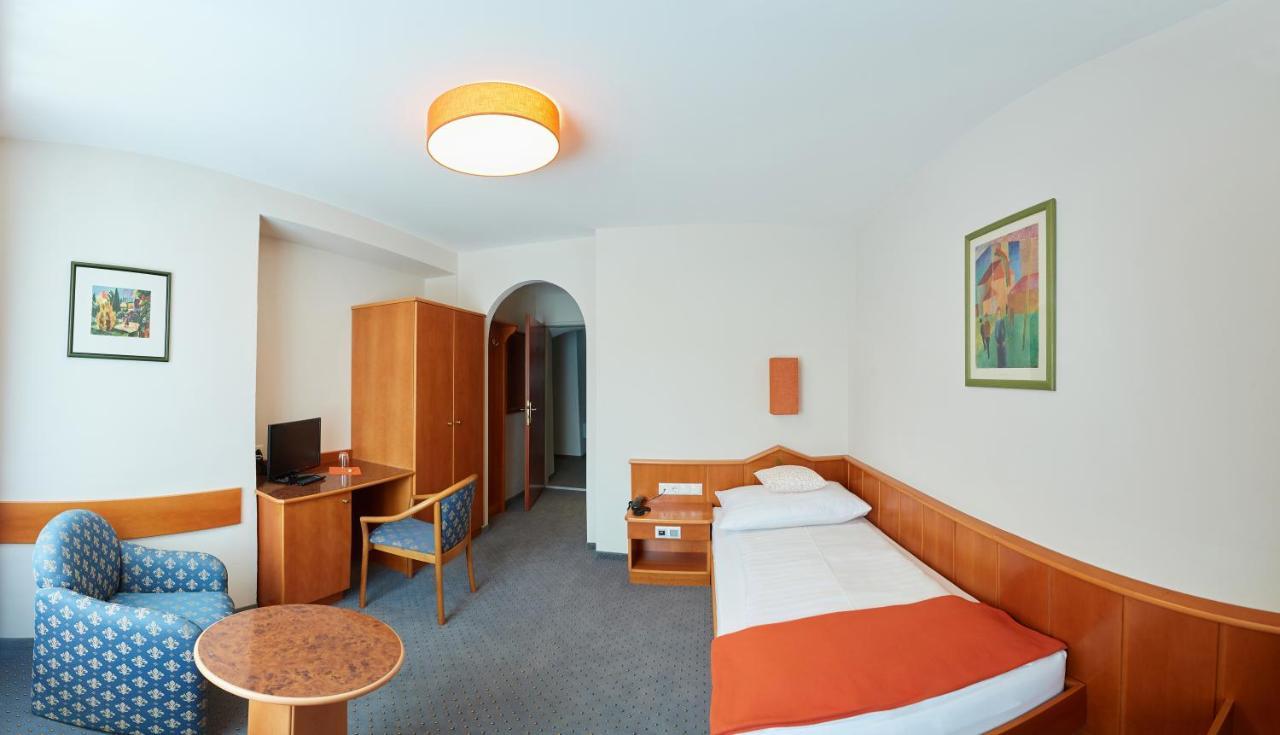 Doktorschlossl Hotel Salzburg Bagian luar foto