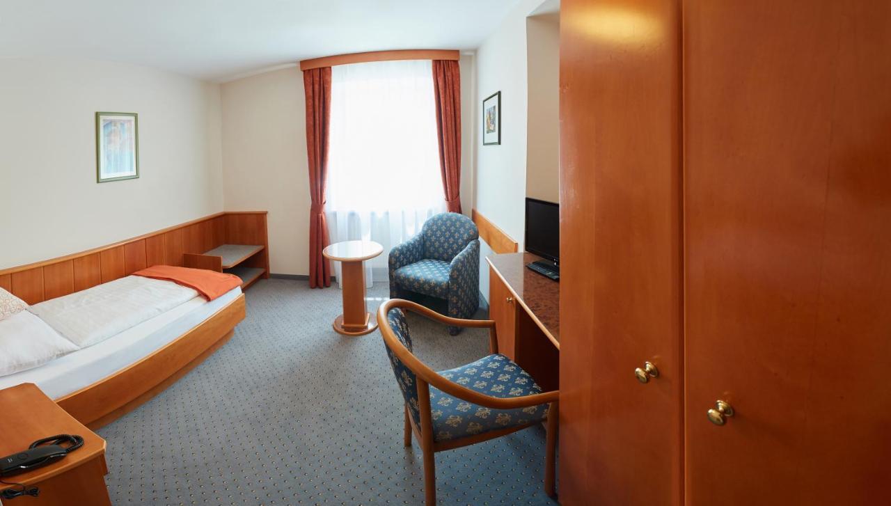 Doktorschlossl Hotel Salzburg Bagian luar foto