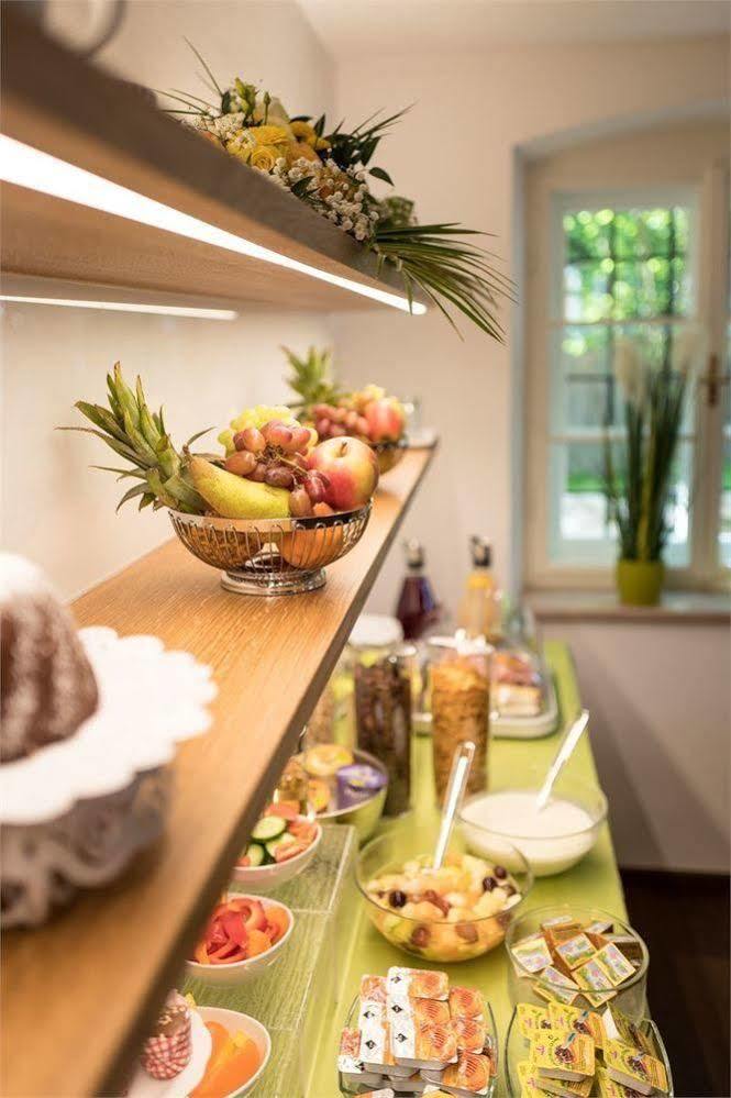 Doktorschlossl Hotel Salzburg Bagian luar foto